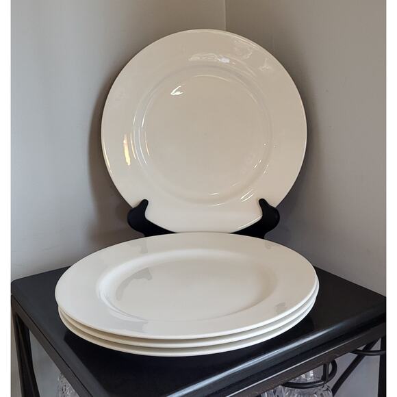 Pier 1 White New Essentials Classic Rimmed Dinner Plates (Set of 4) - Picture 4 of 8